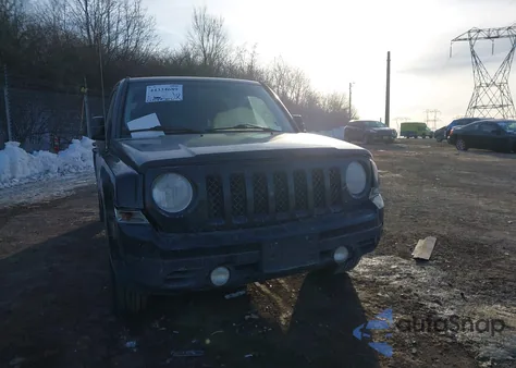 2014 Jeep Patriot Latitude z USA, uszkodzony, nr VIN 1C4NJRFB1ED605919